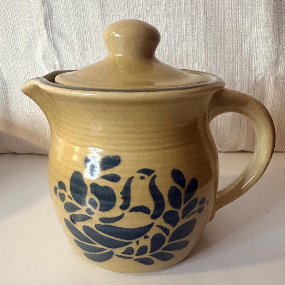 Vintage Pfaltzgraff Folk Art Teapot w Lid Brown Blue Stoneware USA #550